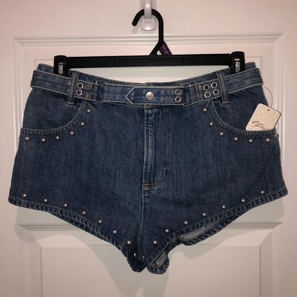 New We The Free by Free People The Cool Kid Denim Micro Studded Shorts sz 31 - Picture 3 of 6